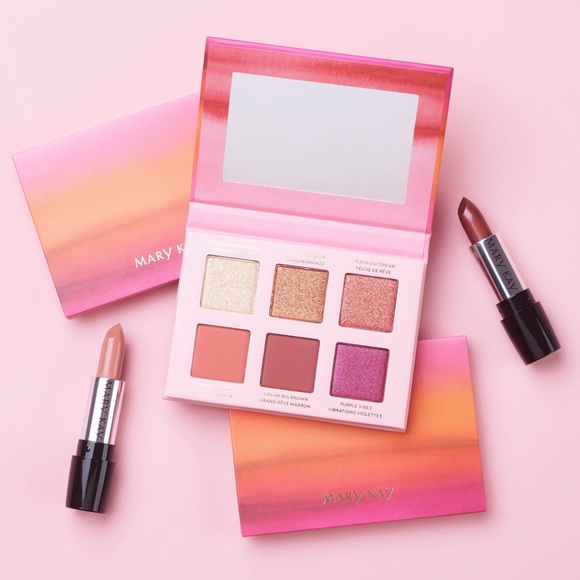 NEW Mary Kay Warm Hues Eye Shadow Pallet & 2 Lipstics Fall Editions Must Have